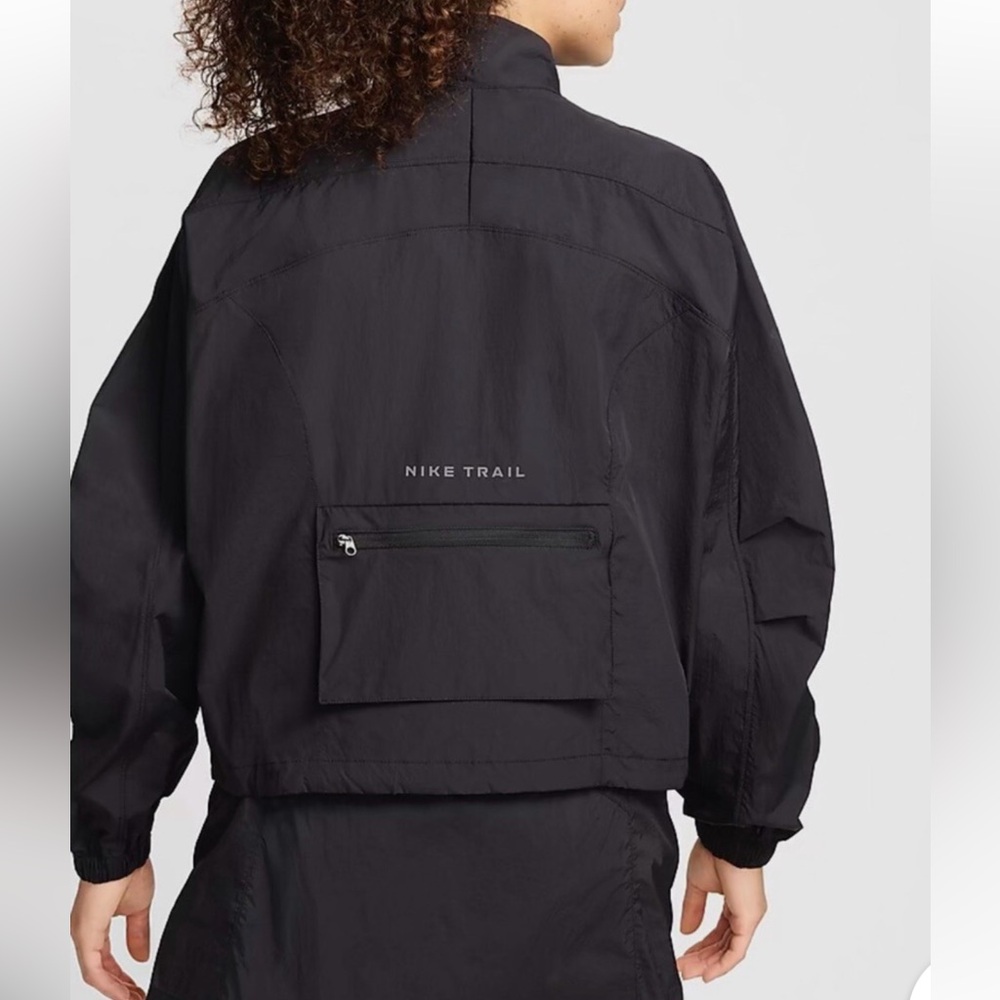 $150 Nike Trail Women’s Repel UV Running Jacket Black Reflective. Size L NWT - Picture 15 of 16